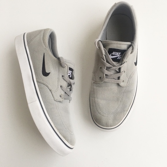 nike sb grade school